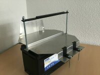 Batteriehalter aus Blech mit Bügel, auch für 2...